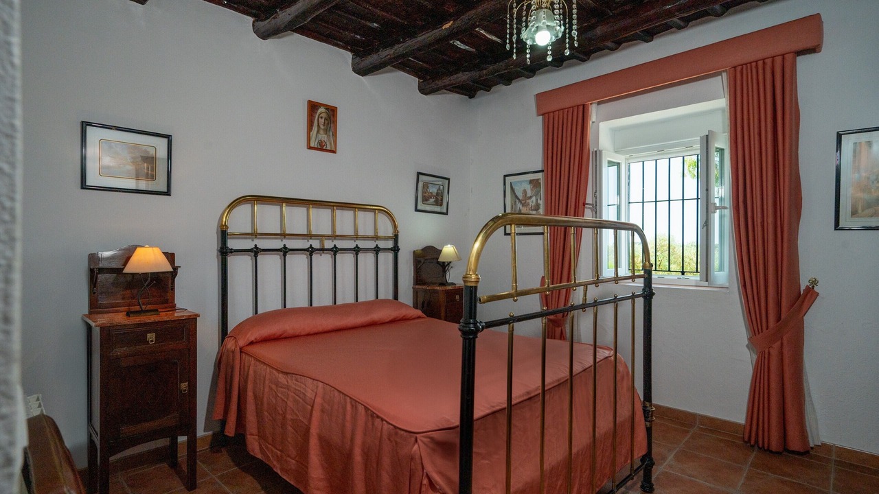 Photo of Bedroom in Alanis