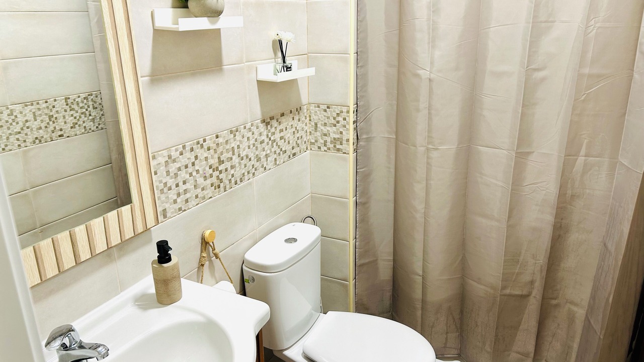 Photo of Bathroom in San Francisco-Ribera