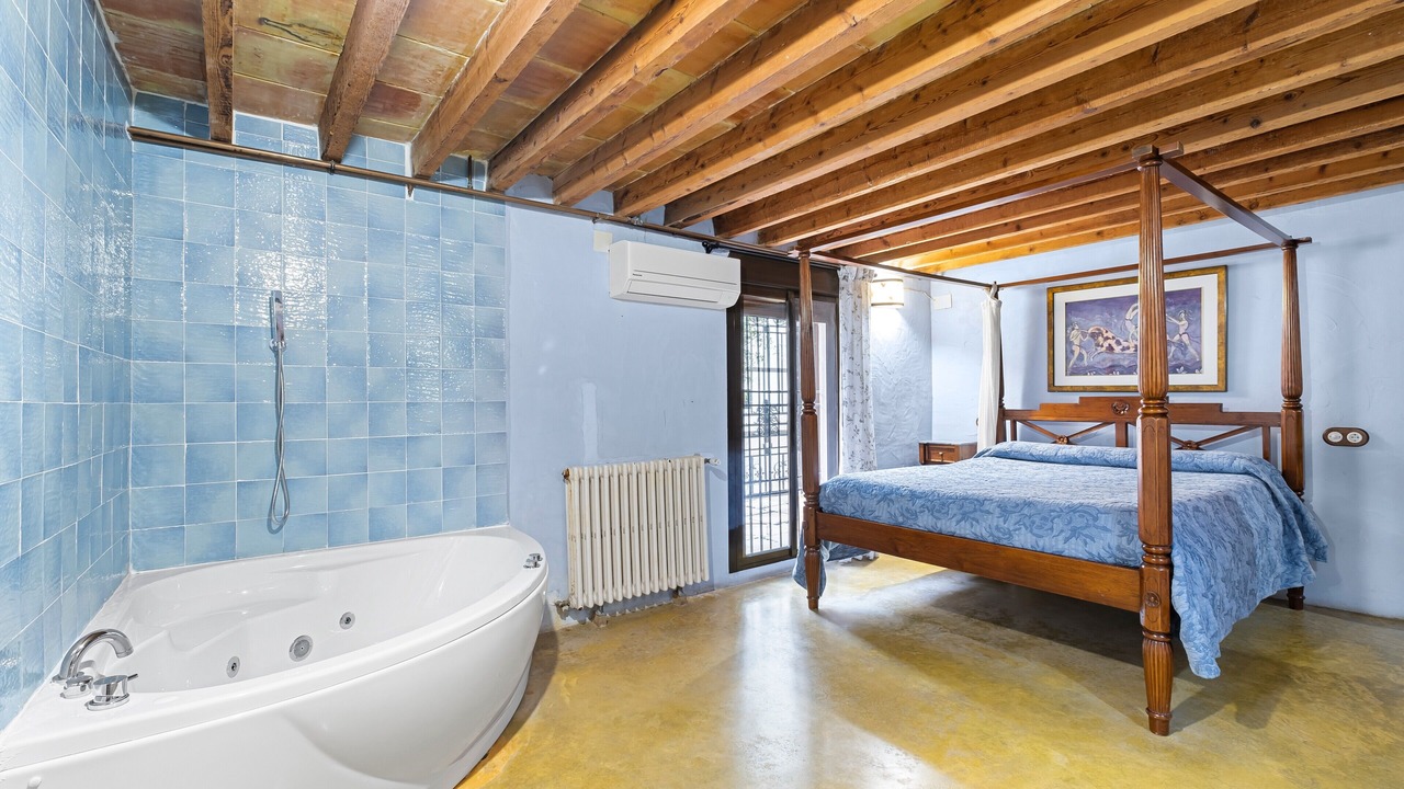 Photo of Bathroom in Catral