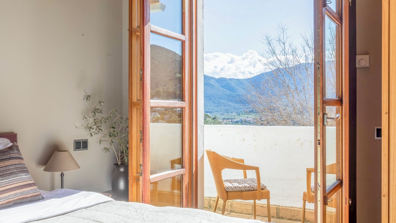 Photo of Bedroom in Alcalali