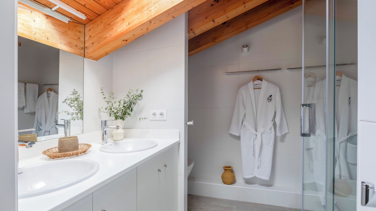 Photo of Bathroom in Alcalali
