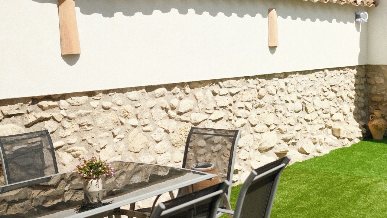Photo of Outdoor in Otos