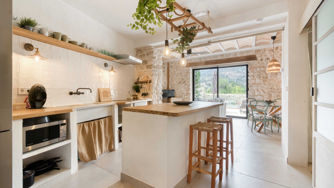 Photo of Kitchen in Vall de Gallinera
