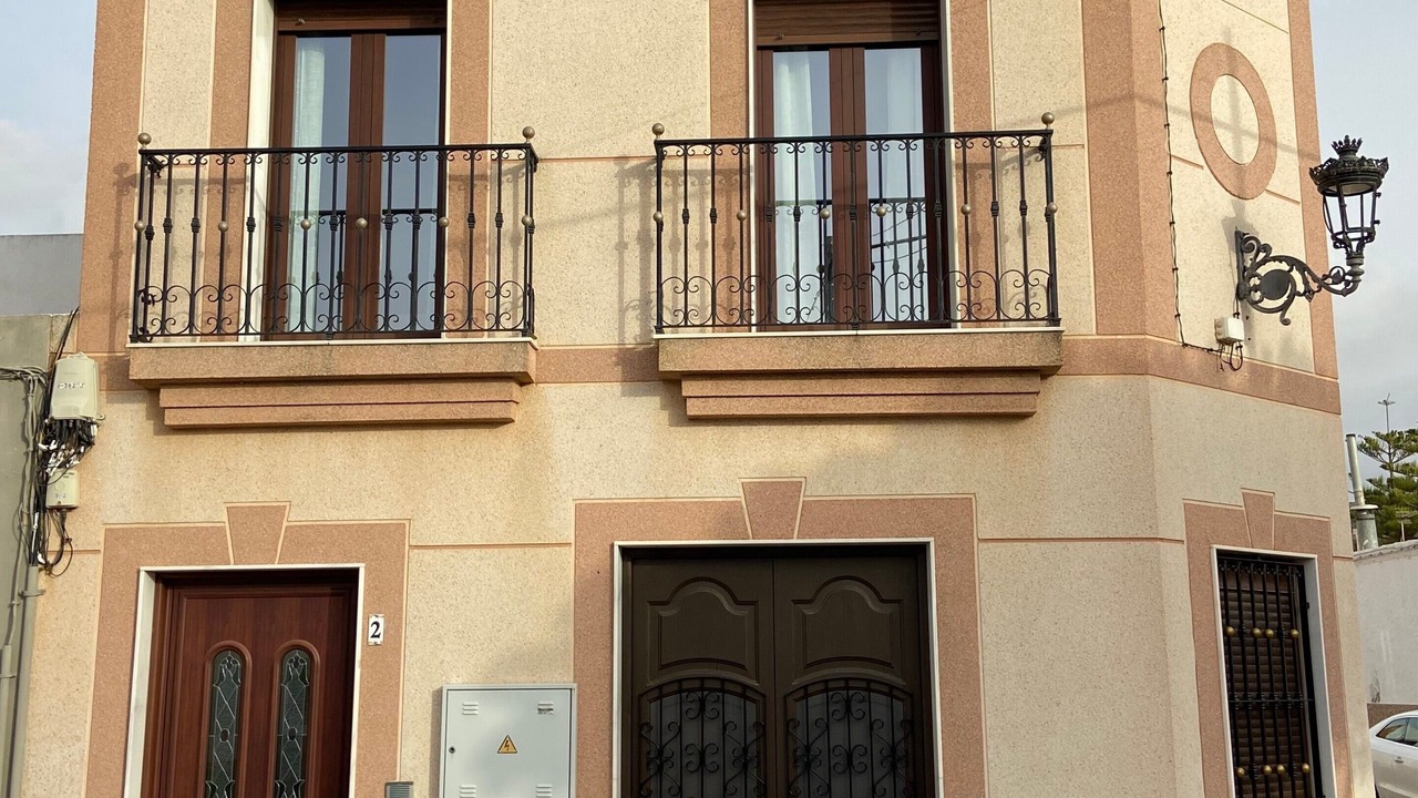 Photo of Outdoor in Fernan Perez