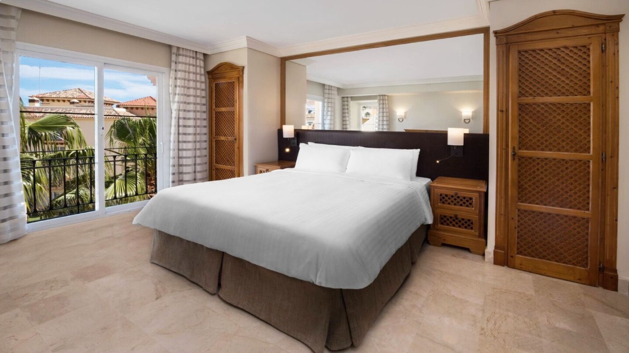 Photo of Bedroom in Nikki Beach