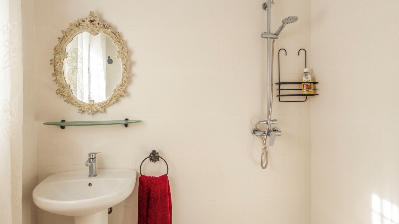 Photo of Bathroom in Vera