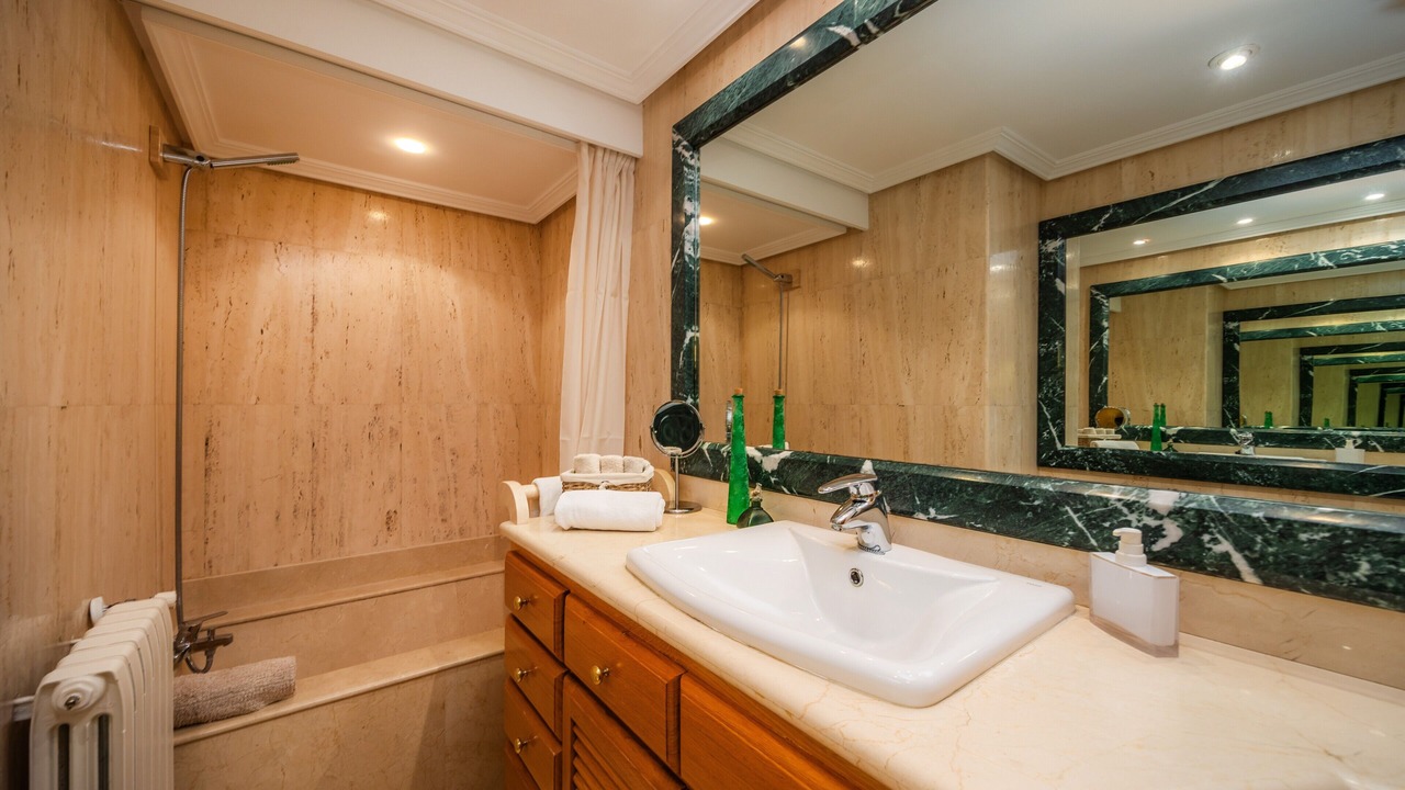 Photo of Bathroom in Inca