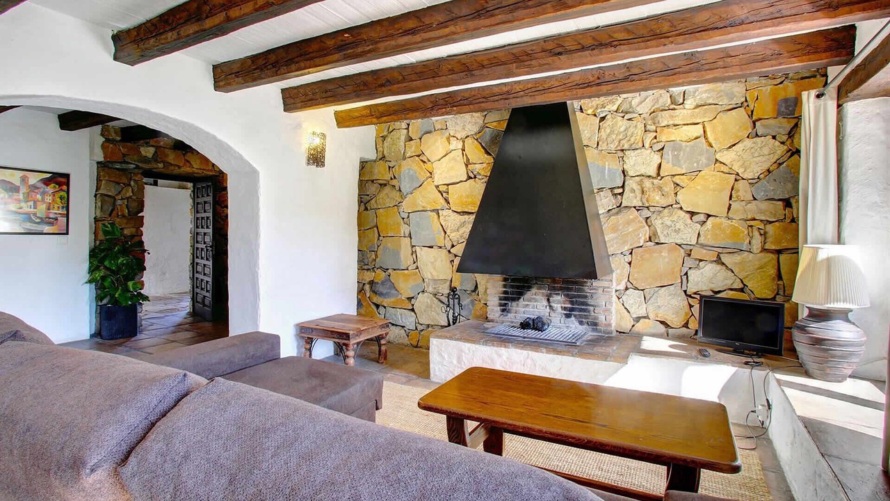 Photo of Livingroom in Casares
