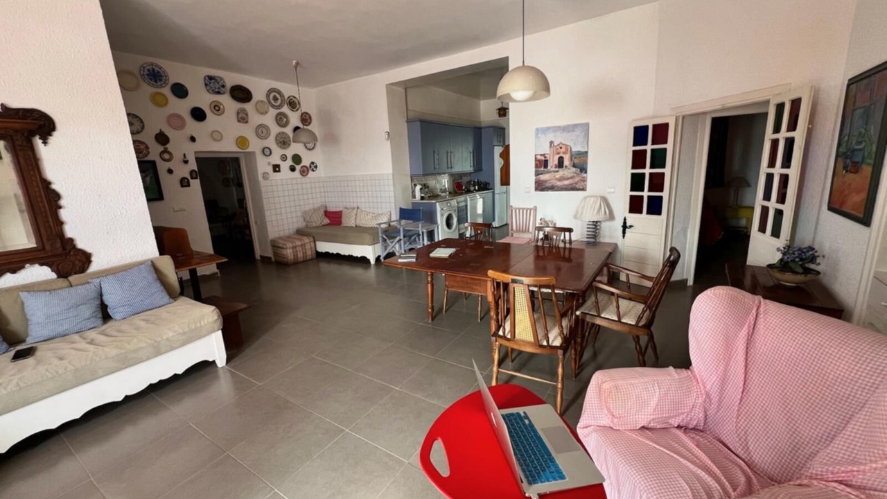 Photo of Livingroom in San Jose