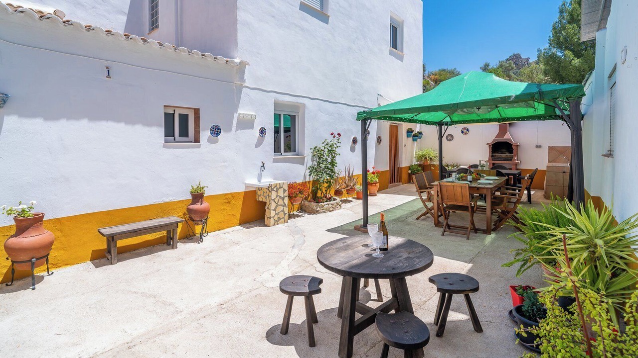 Photo of Outdoor in Olvera