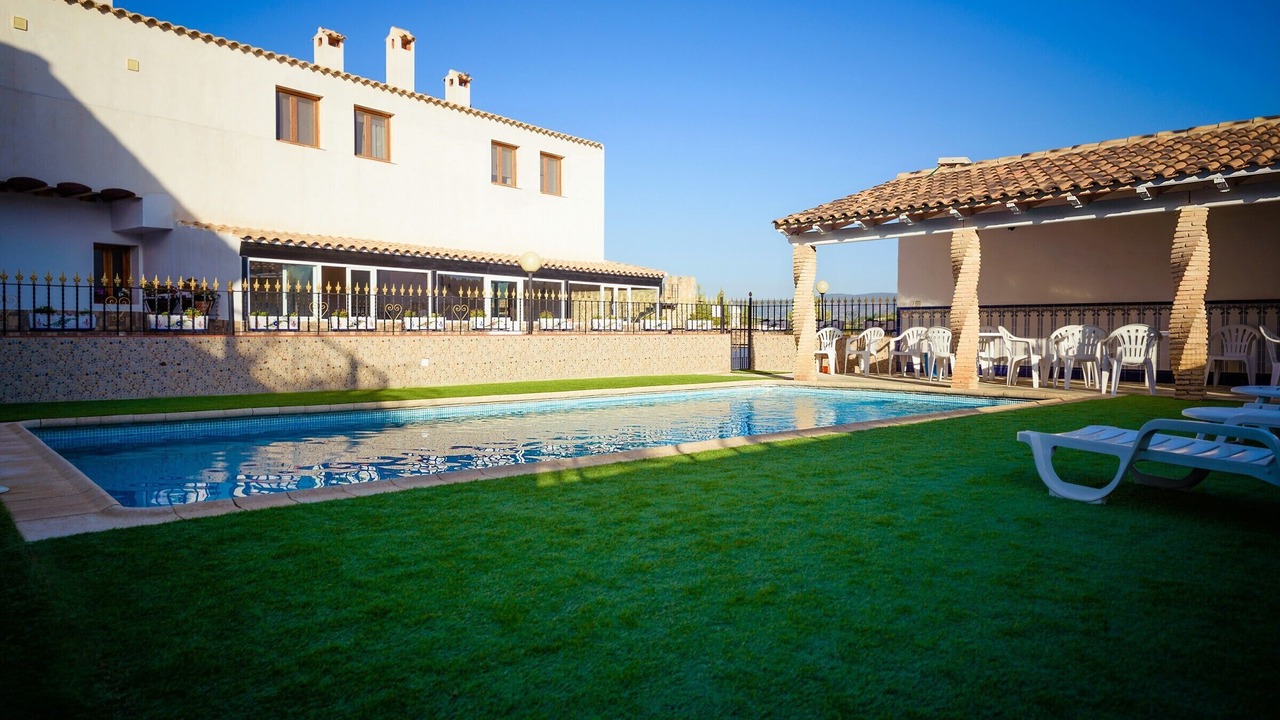 Photo of Outdoor in Otos