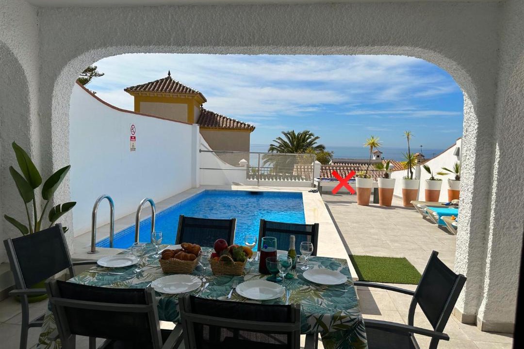 Photo of Patio Balcony in Chimenea