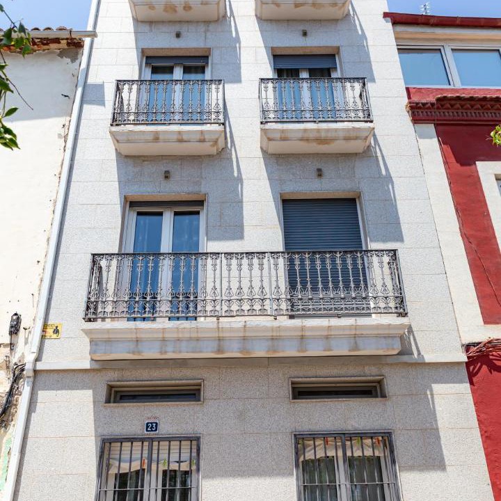 Photo of Others in Raval Roig