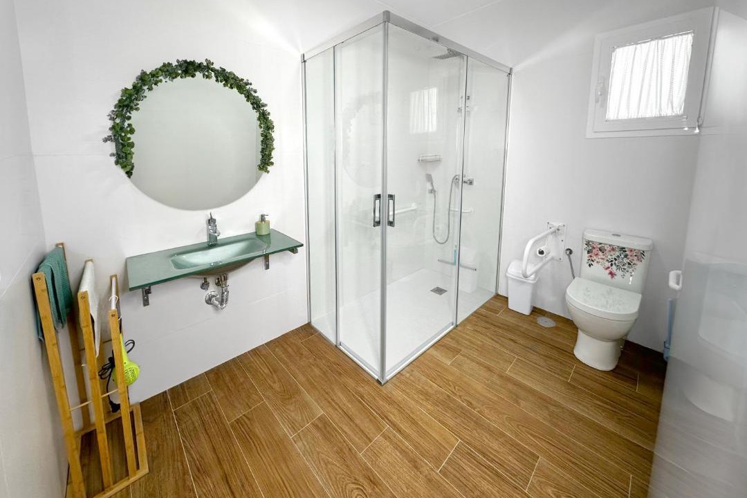 Photo of Bathroom in Este-Alcosa-Torreblanca