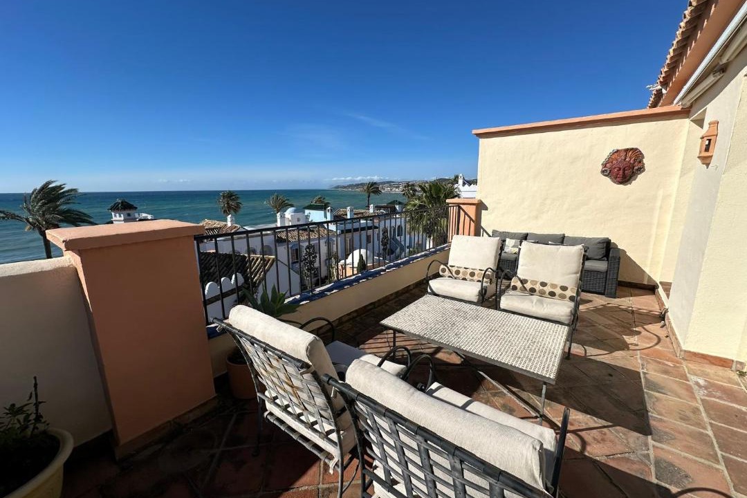 Photo of Patio Balcony in Bahia de Casares