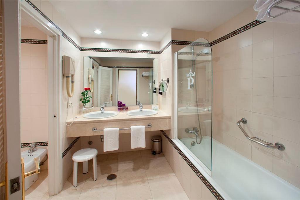 Photo of Bathroom in Ayamonte
