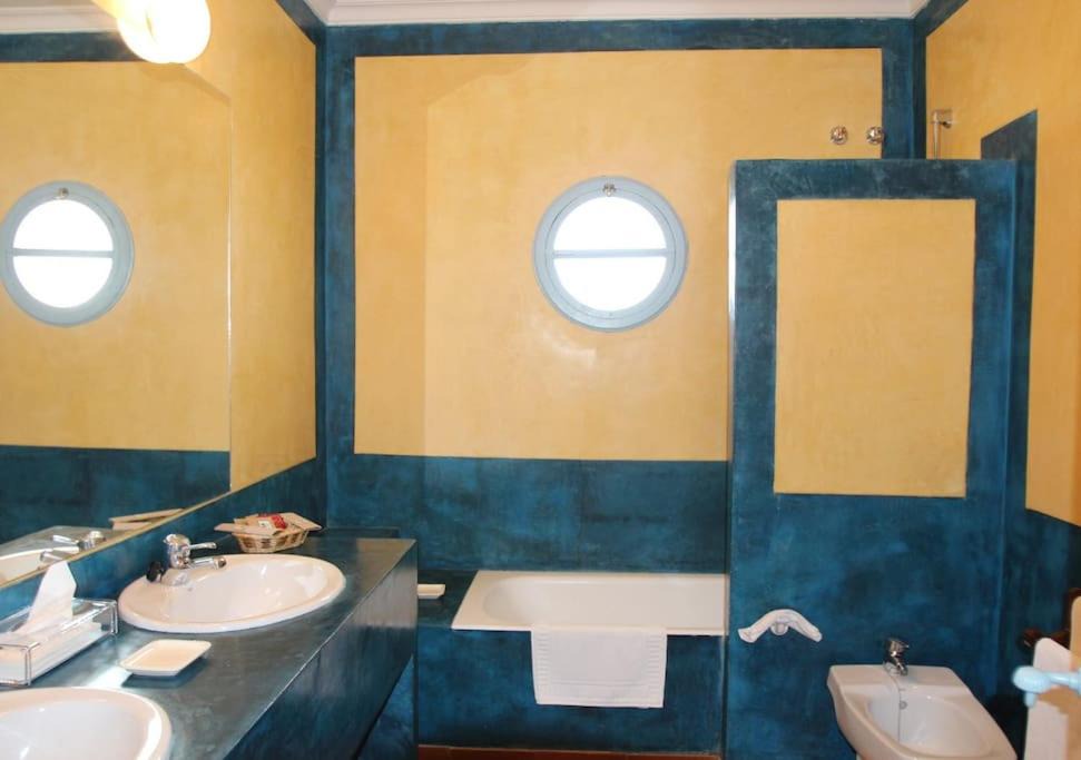 Photo of Bathroom in Torre de la Reina
