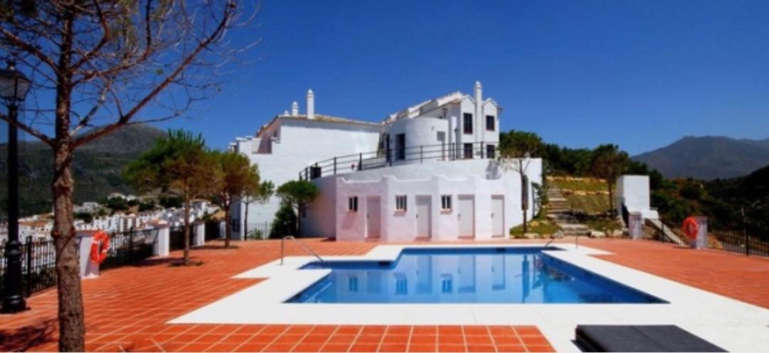 Photo of Others in Casares