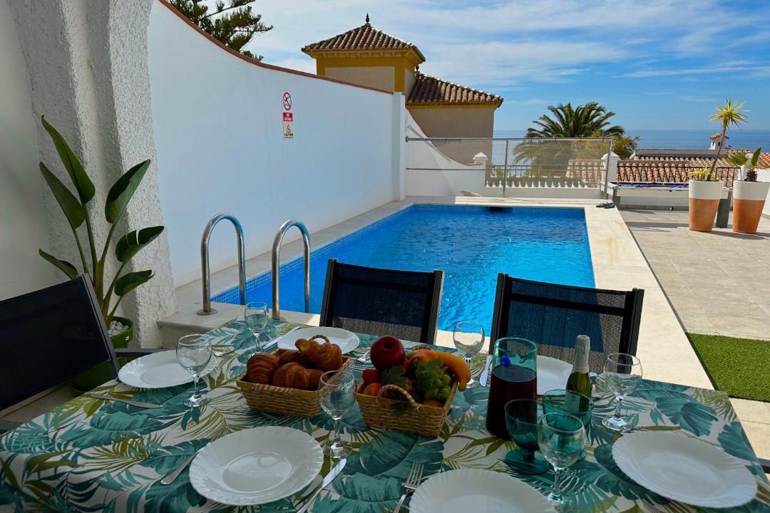 Photo of Patio Balcony in Chimenea