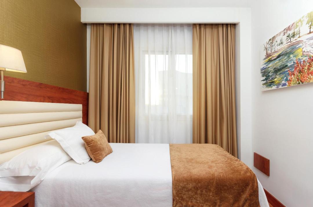 Photo of Bedroom in Triana
