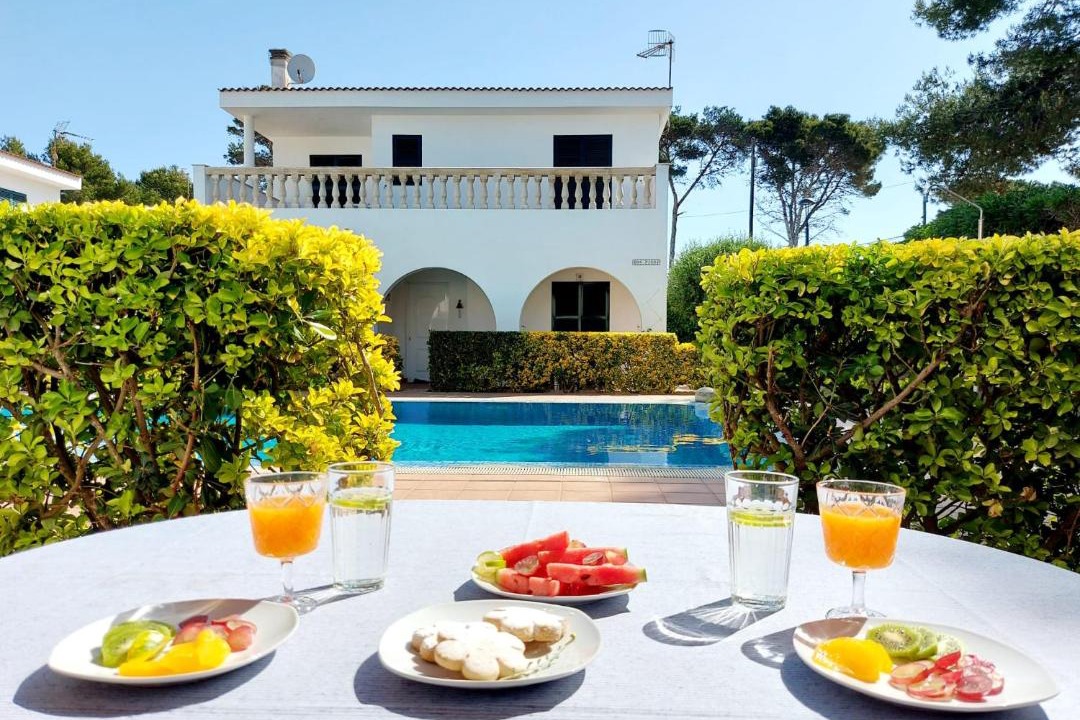 Photo of Others in Cala Blanca