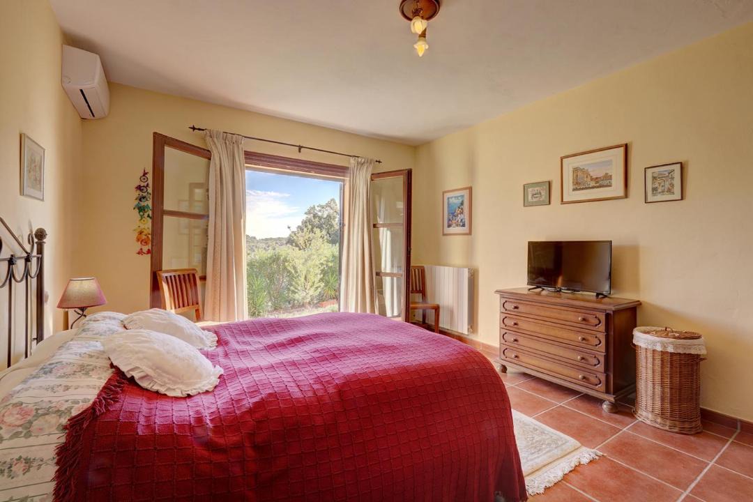 Photo of Bedroom in Casares