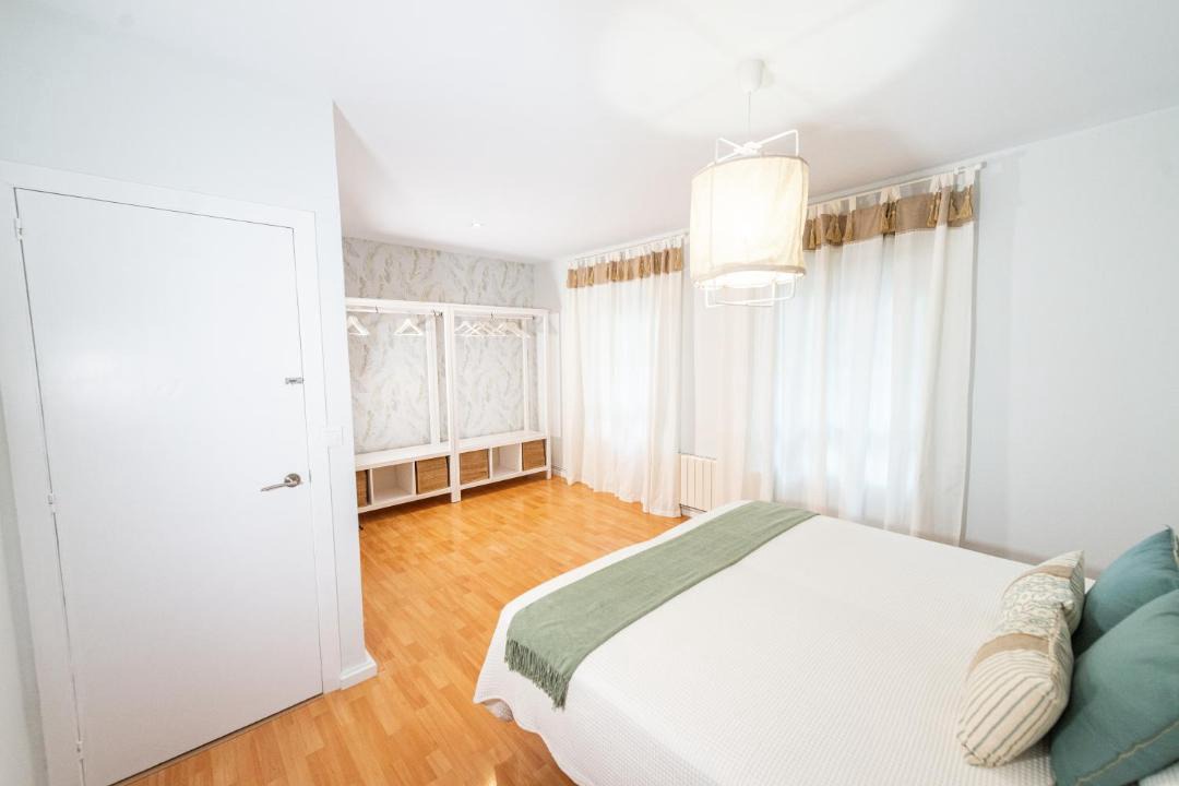 Photo of Bedroom in Huerta del Rey Vallellano