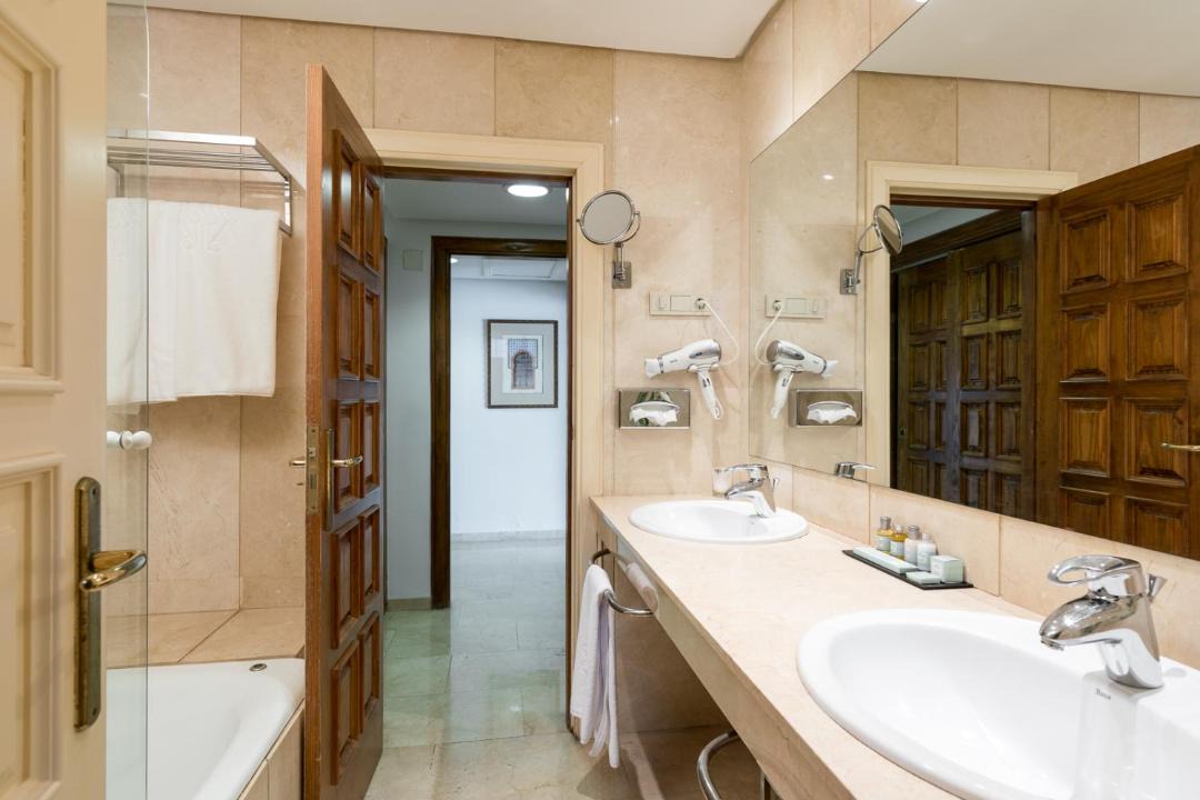 Photo of Bathroom in Distrito Norte Sierra