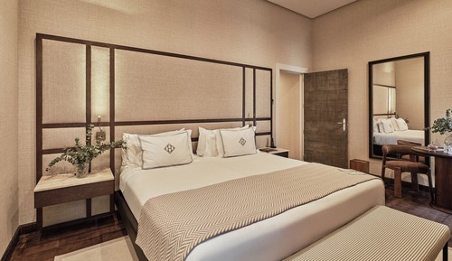 Double Room (Dreamer's Palace)