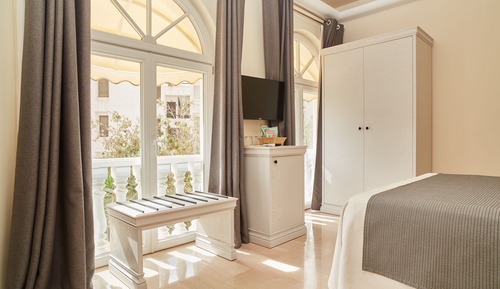 Double Room