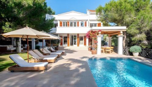 Villa with Sea View