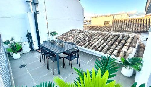 Four-Bedroom Penthouse Apartment