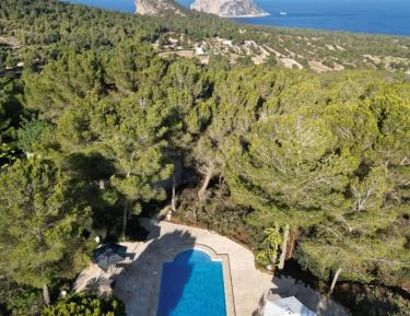 Villa with Sea View