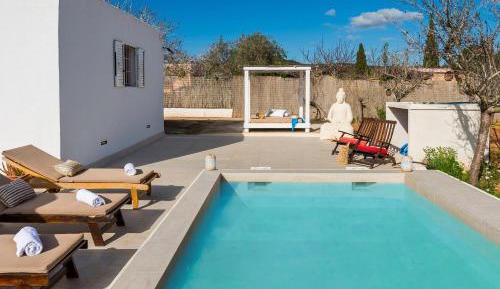 Villa with Private Pool
