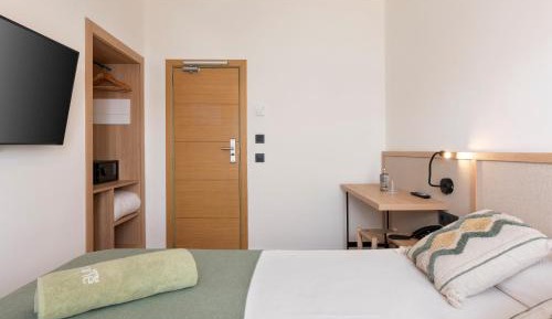 Superior Single Room - Unlimited Brunch
