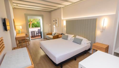 Double or Twin Room Excellence