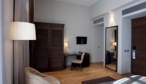 Premium Room