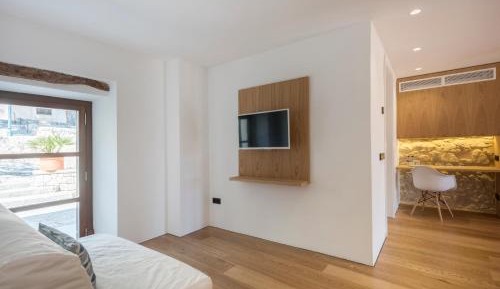 Suite with Terrace
