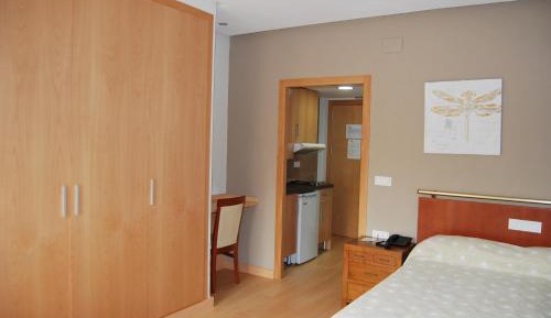 Studio (2 Adults)