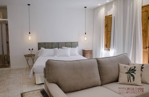 Caravaca de la Cruz Hotel | Círculo Artístico 1911 Hotel Boutique