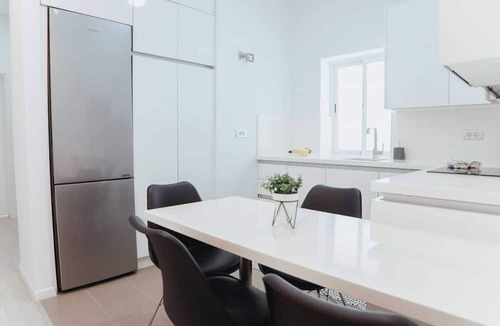 Las Palmas de Gran Canaria Villa | Alterhome Churruca Canteras Beach