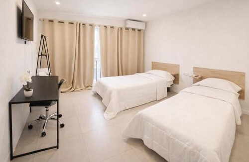 Ensanche Diputacion Hostel | Alicante Beach Hostel
