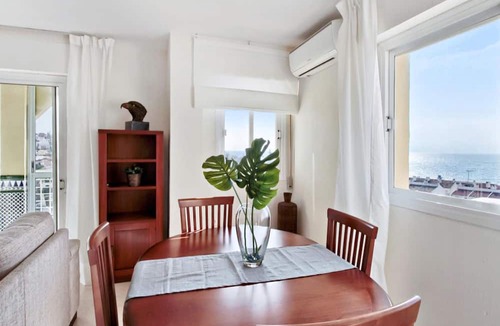 La Cala del Moral Apartment | Beachfront apartment with pool in Rincón de la Victoria