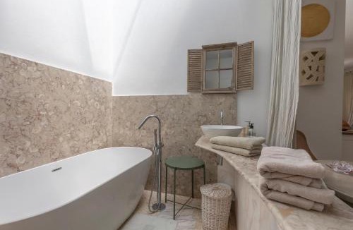 Bahia Calma House | Casa Marga - A Romantic Villa