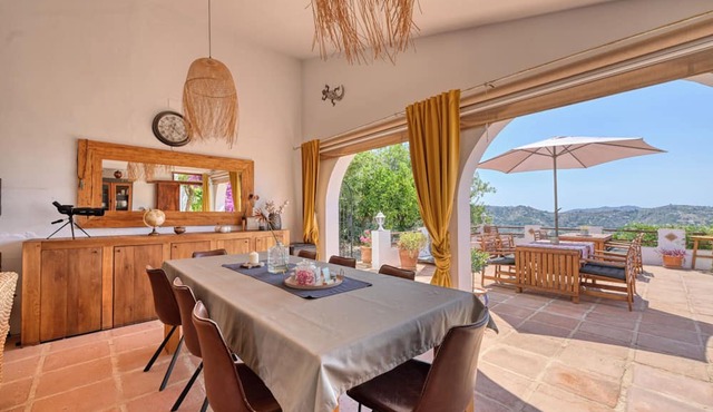 Casa Azafranes Boutique B&B