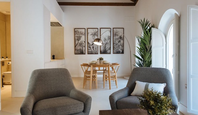Eva Recommends Castellar Pool & Terrace