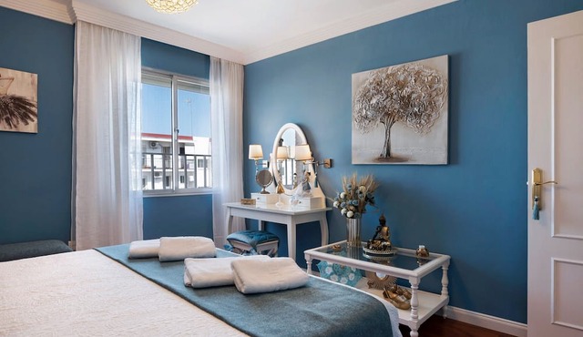 Caprichos Apartment – 4 Bedrooms & Wi-Fi, Jerez de la Frontera