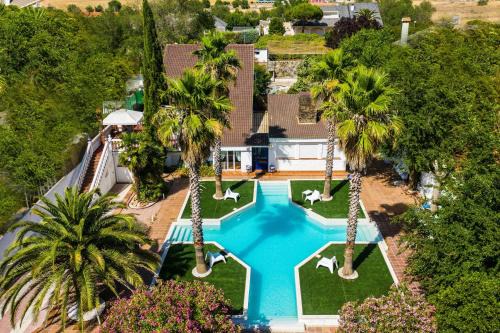 Villa Gloria, Spa And Pool